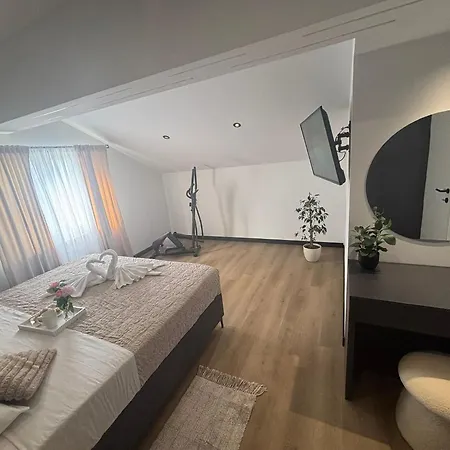 Apartament Diamont *